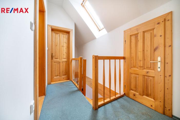 Prodej bytu 6+kk a větší, Karlovy Vary, Na Vyhlídce, 144 m2