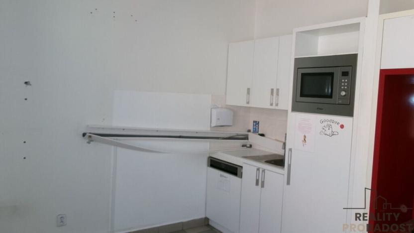 Pronájem kanceláře, Brno, Cejl, 267 m2