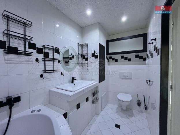 Prodej bytu 2+1, Chomutov, Skalková, 52 m2