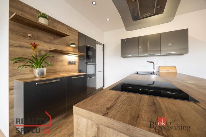 Prodej bytu 3+kk, Poděbrady - Poděbrady III, Lidická, 108 m2