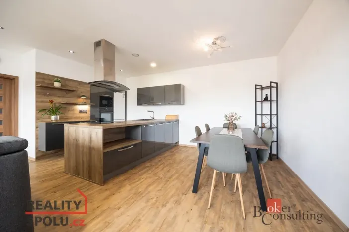 Prodej bytu 4+kk, Poděbrady - Poděbrady III, Lidická, 108 m2