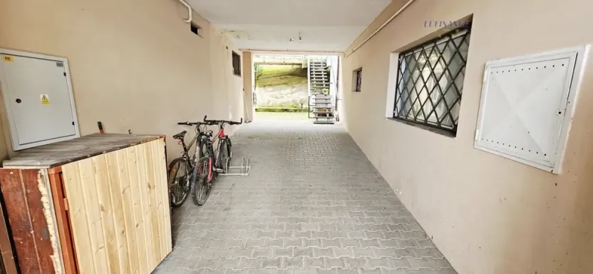 Prodej obchodního prostoru, Kralupy nad Vltavou, Přemyslova, 133 m2