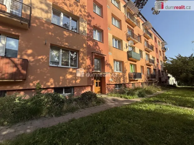 Pronájem bytu 2+kk, Ústí nad Labem - Bukov, Dukelských hrdinů, 53 m2