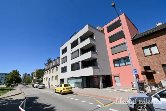 Pronájem bytu 3+kk, Brno, Řehořova, 83 m2