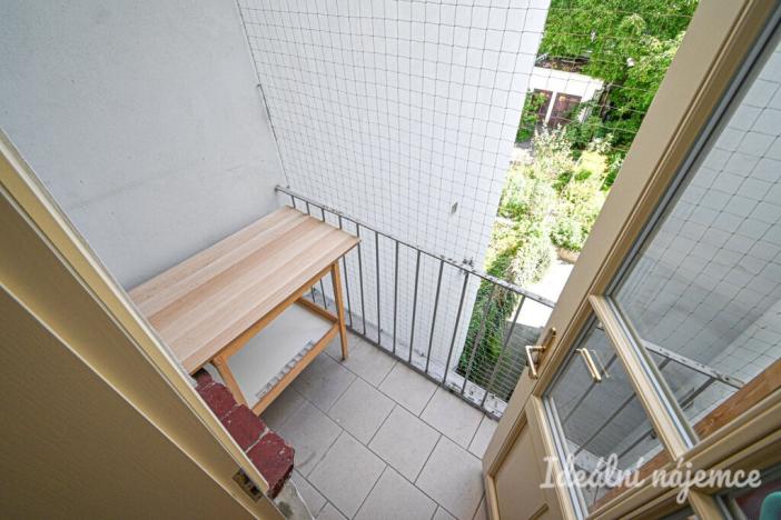 Pronájem bytu 3+1, Brno, Čápkova, 97 m2