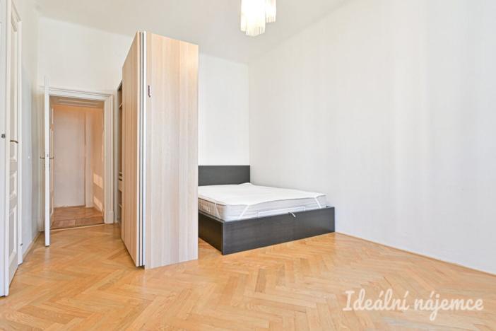 Pronájem bytu 3+1, Brno, Čápkova, 97 m2