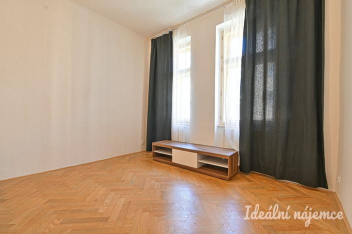 Pronájem bytu 3+1, Brno, Čápkova, 97 m2