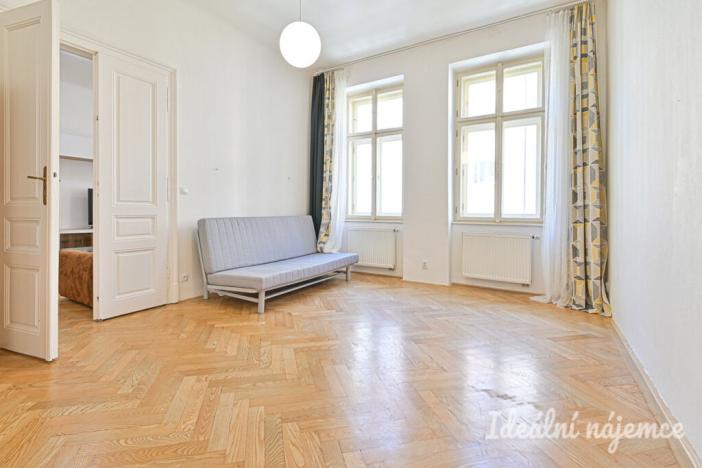 Pronájem bytu 3+1, Brno, Čápkova, 97 m2