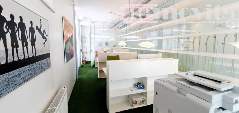 Prodej kanceláře, Jesenice, Nákupní, 59 m2