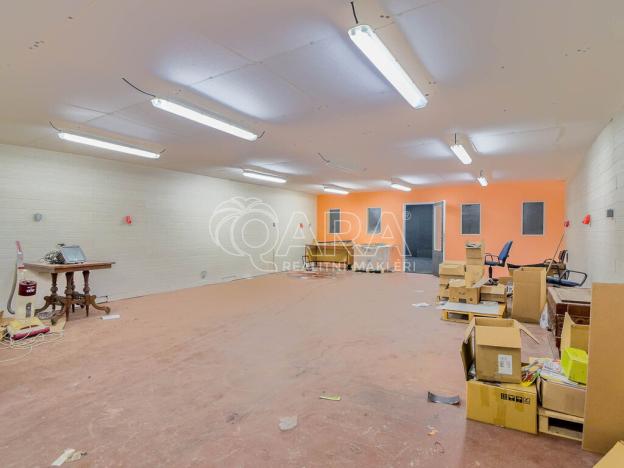 Prodej komerční nemovitosti, Liteň, 3293 m2