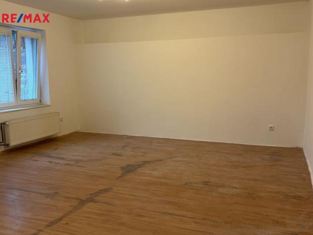 Prodej bytu 3+1, Znojmo, Sokolská, 86 m2