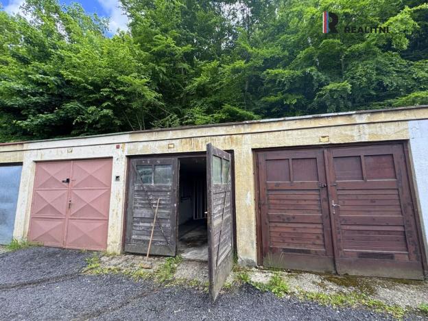 Prodej garáže, Karlovy Vary, Sládkova, 34 m2