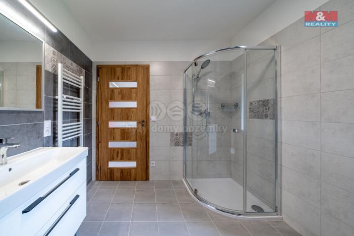 Prodej rodinného domu, Uničov - Benkov, 600 m2