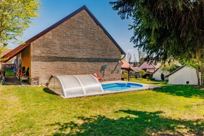 Prodej rodinného domu, Tušovice, 200 m2