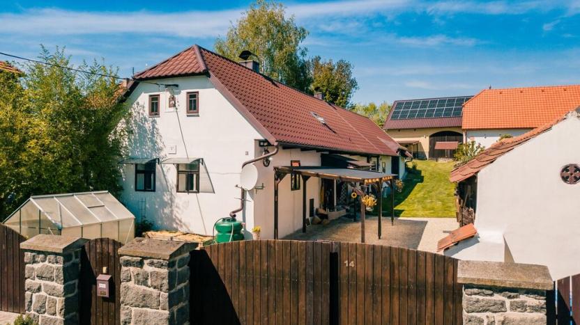 Prodej rodinného domu, Tušovice, 200 m2