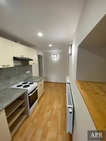 Pronájem bytu 1+1, Uherský Brod, Močidla, 30 m2
