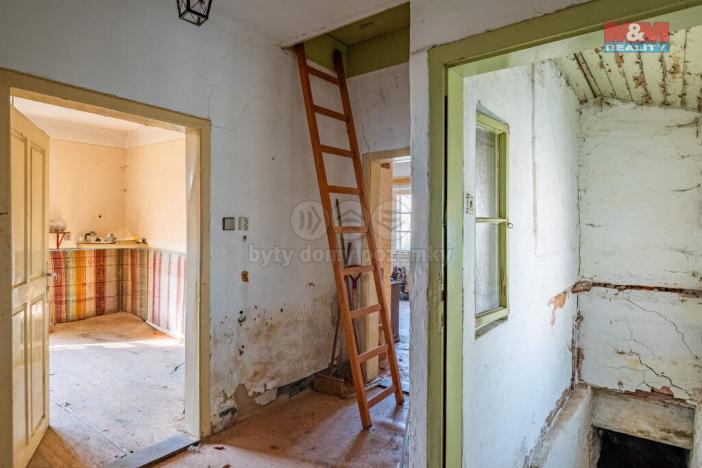 Prodej rodinného domu, Svatá Maří - Štítkov, 200 m2