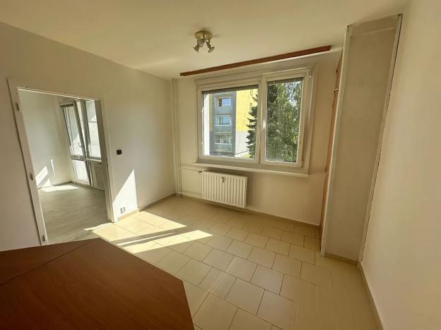 Prodej bytu 3+1, Děčín, Kosmonautů, 76 m2