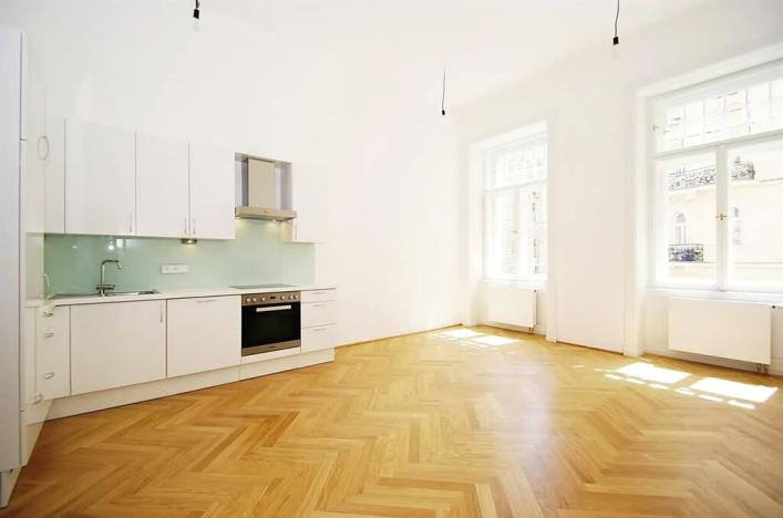 Pronájem bytu 2+kk, Praha - Vinohrady, Římská, 45 m2