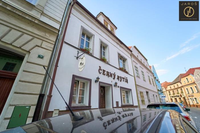 Prodej ubytování, Žatec, Oblouková, 409 m2