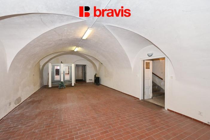 Prodej činžovního domu, Rousínov, Sušilovo náměstí, 420 m2