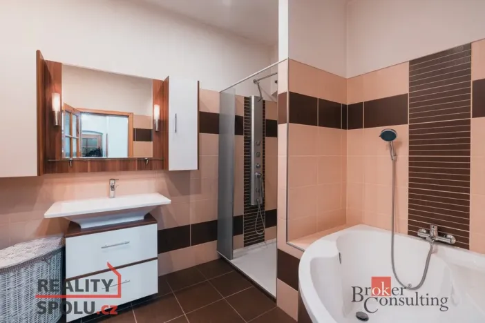 Prodej vily, Horní Bříza, K Cihelně, 1170 m2