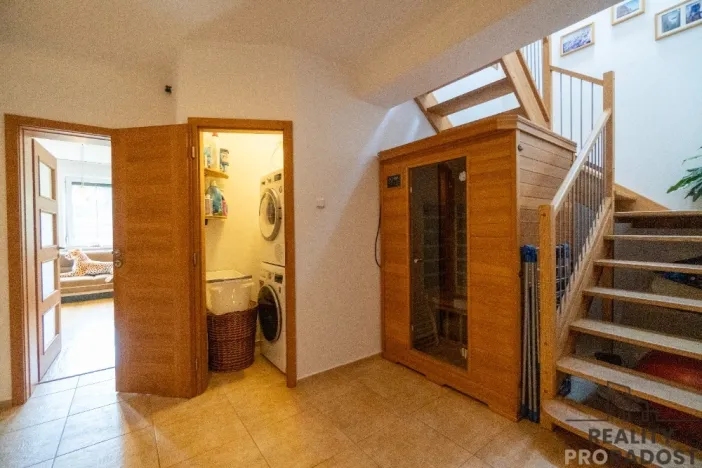 Prodej rodinného domu, Staré Hrady, 175 m2