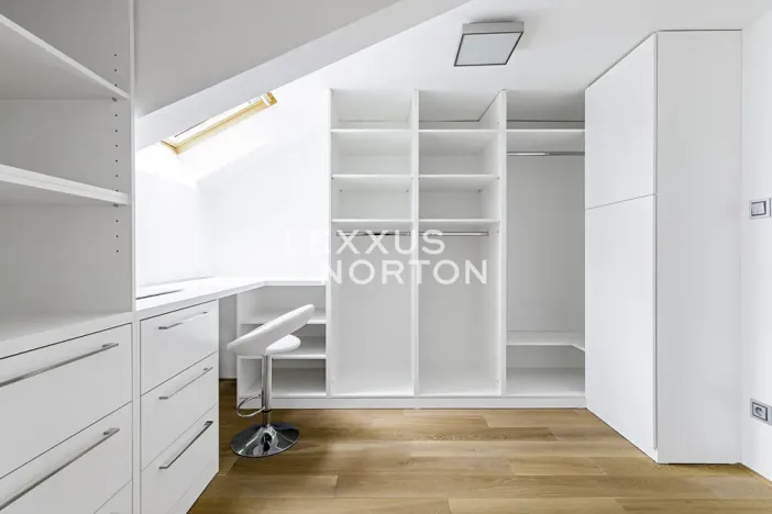 Prodej bytu 5+kk, Praha - Bubeneč, Jaselská, 192 m2