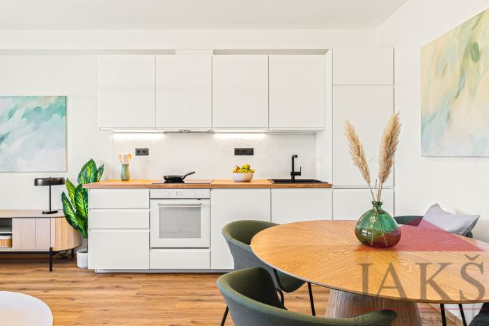 Prodej bytu 2+kk, Dlouhá Ves, 51 m2