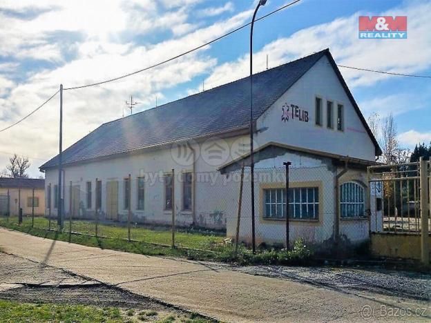 Pronájem skladu, Terezín, Pražská, 9209 m2