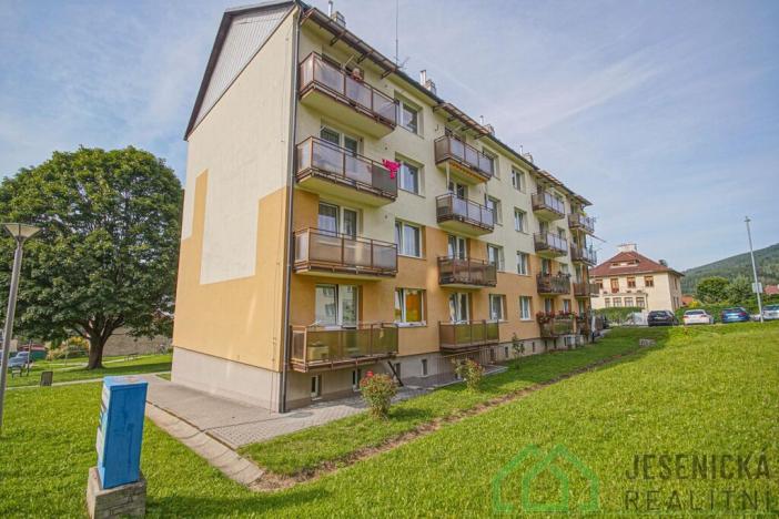 Prodej bytu 3+1, Jeseník, Boženy Němcové, 65 m2
