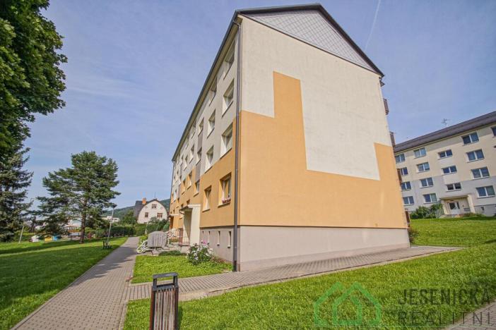 Prodej bytu 3+1, Jeseník, Boženy Němcové, 65 m2