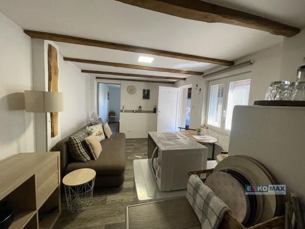 Prodej apartmánu, Hlohovec, Hlavní, 267 m2