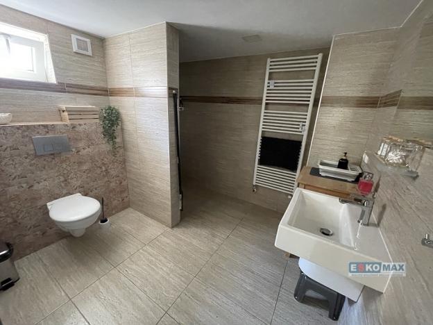 Prodej apartmánu, Hlohovec, Hlavní, 267 m2