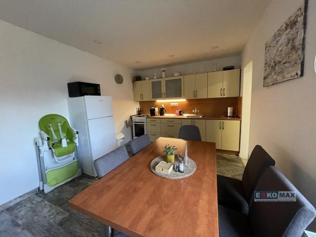 Prodej rodinného domu, Hlohovec, Hlavní, 267 m2