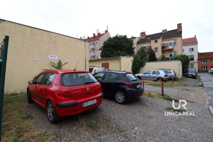 Pronájem obchodního prostoru, Brno - Husovice, Dukelská třída, 240 m2