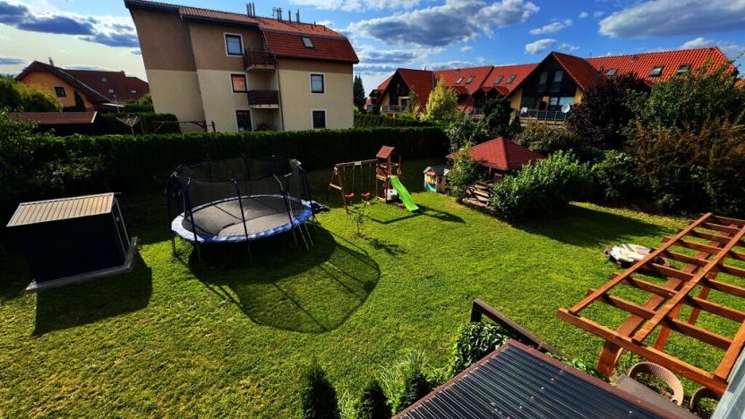 Pronájem bytu 4+kk, Jesenice, Lomená, 81 m2