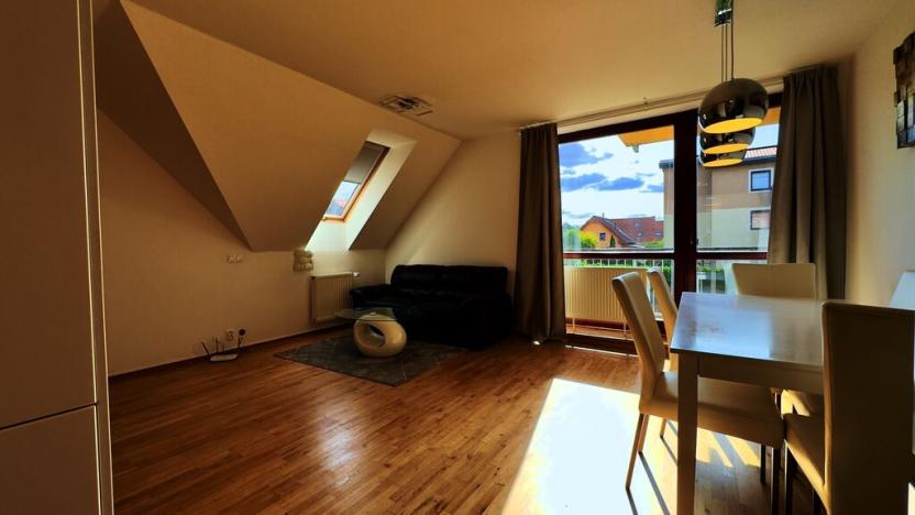 Pronájem bytu 4+kk, Jesenice, Lomená, 81 m2