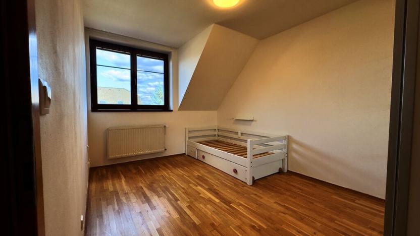 Pronájem bytu 4+kk, Jesenice, Lomená, 81 m2