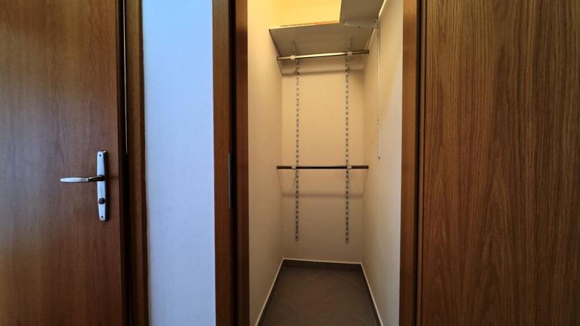 Pronájem bytu 4+kk, Jesenice, Lomená, 81 m2