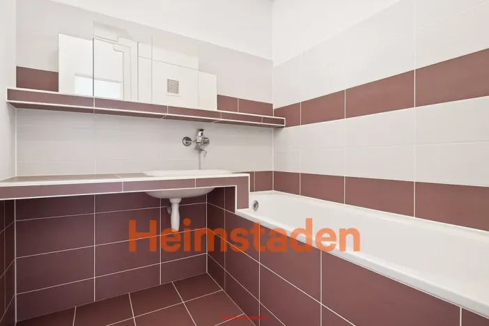 Pronájem bytu 1+1, Karviná - Hranice, Slovenská, 39 m2