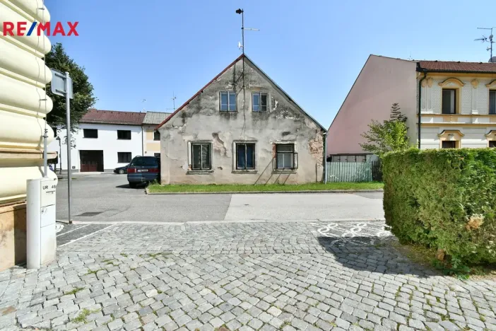 Prodej rodinného domu, Lázně Bělohrad, Malé náměstí, 82 m2