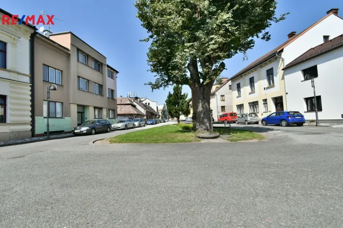 Prodej rodinného domu, Lázně Bělohrad, Malé náměstí, 82 m2