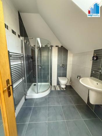 Prodej rodinného domu, Druztová, 155 m2