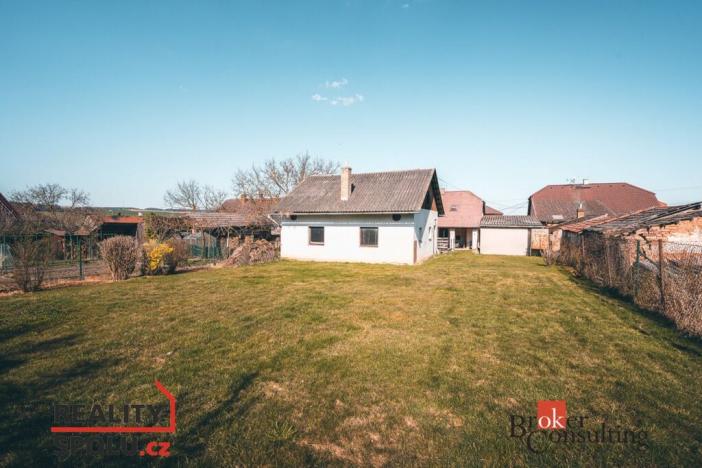 Prodej rodinného domu, Litohlavy, 340 m2