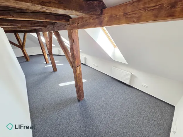 Pronájem kanceláře, Liberec, Bednářská, 194 m2