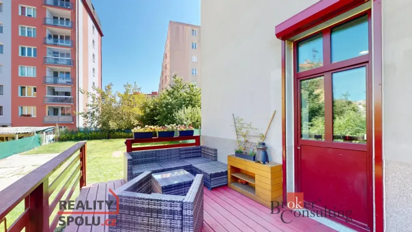 Prodej bytu 2+kk, Karlovy Vary - Stará Role, Svobodova, 62 m2