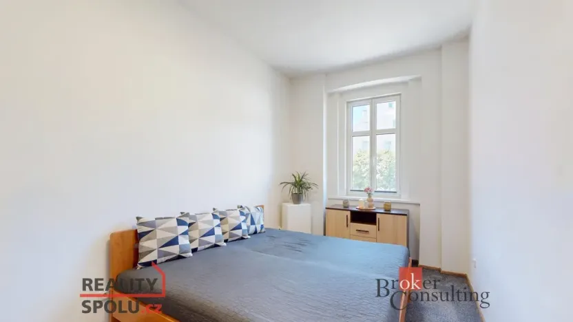 Prodej bytu 2+kk, Karlovy Vary - Stará Role, Svobodova, 62 m2