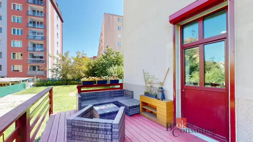 Prodej bytu 2+kk, Karlovy Vary - Stará Role, Svobodova, 62 m2