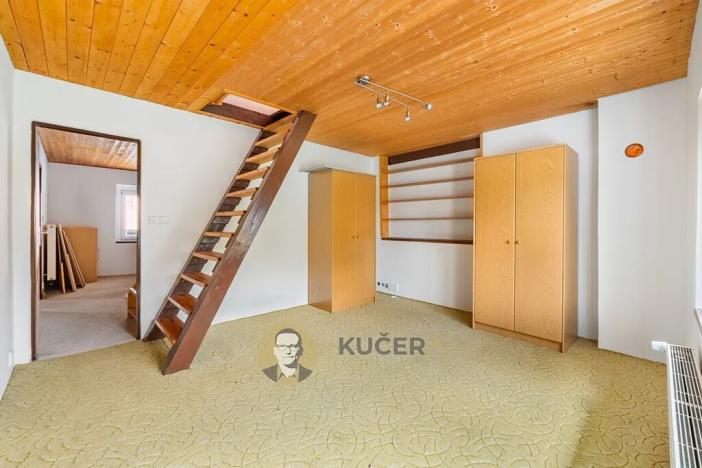 Prodej rodinného domu, Velká Chmelištná, 550 m2